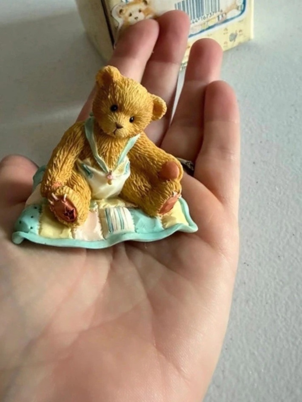 Enesco A Gift To Behold Bear Figurine Brown & Green